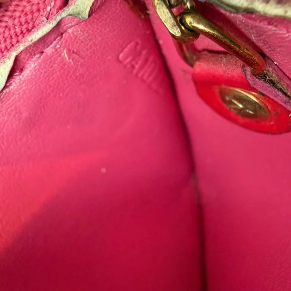 Louis Vuitton ‘Monogram Vernis Pochette Clés’ - Picture 8 of 9